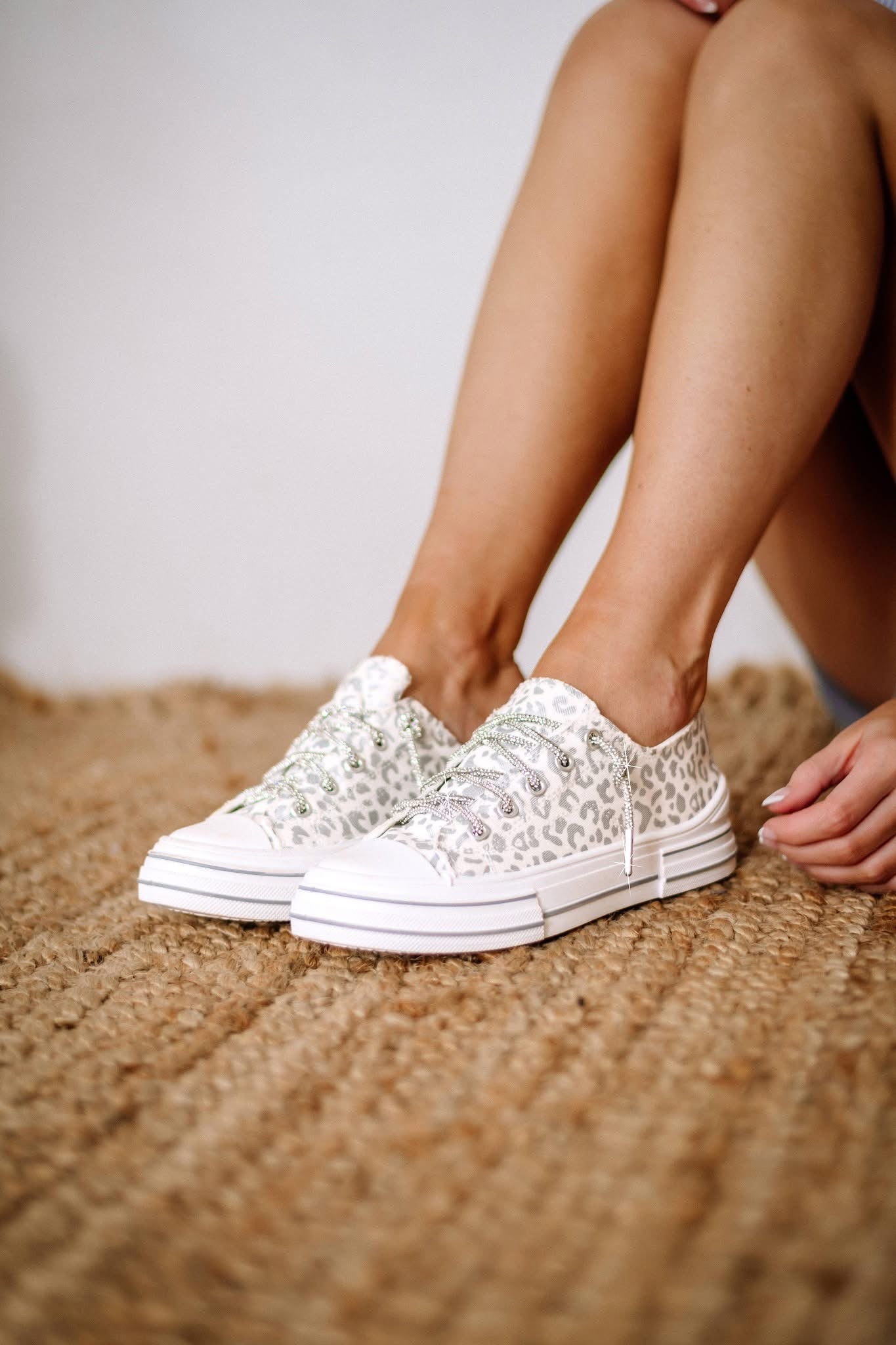Aman White Leopard Sparkles RGK RTS