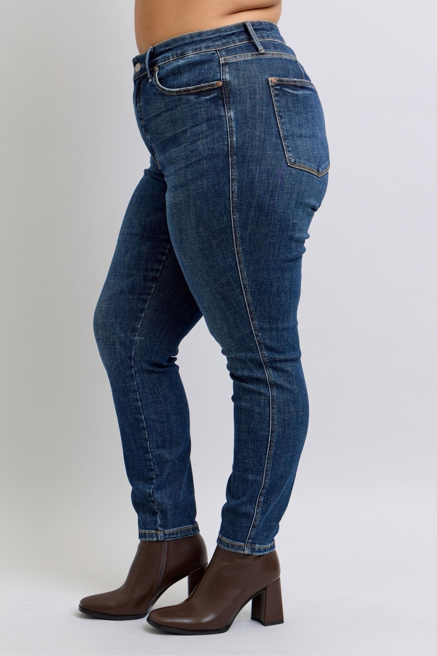 Judy Blue Mid-Rise Tummy Control Vintage Wash Skinny