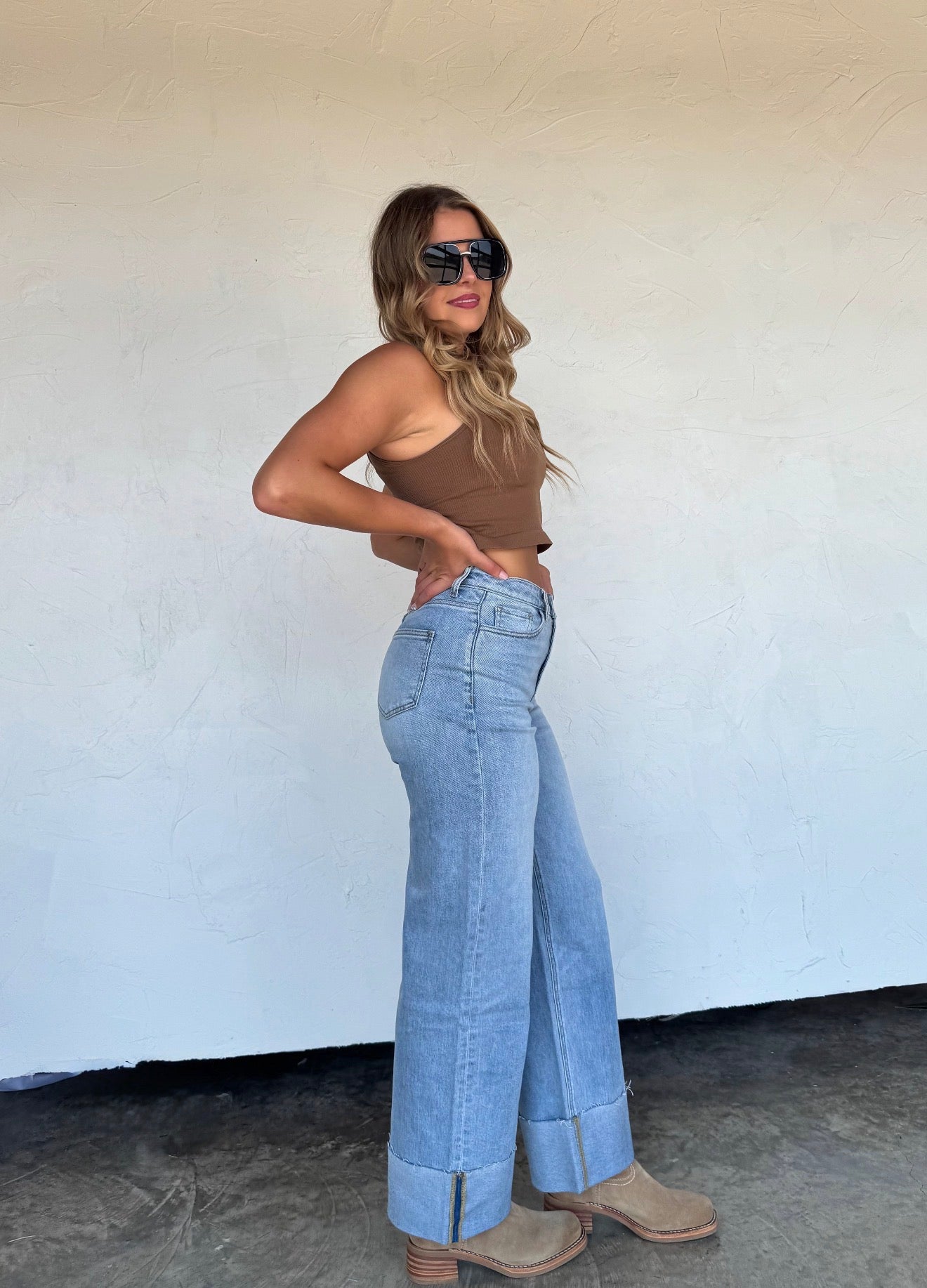The Leni Wide Cuff Jean