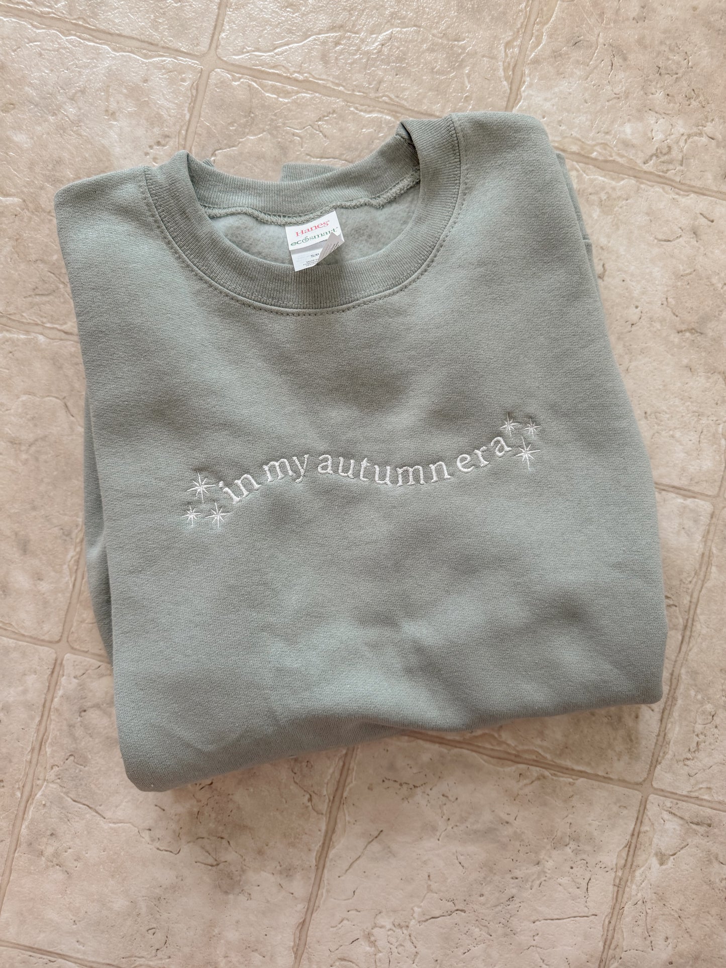 Autumn Era Embroidered Crew