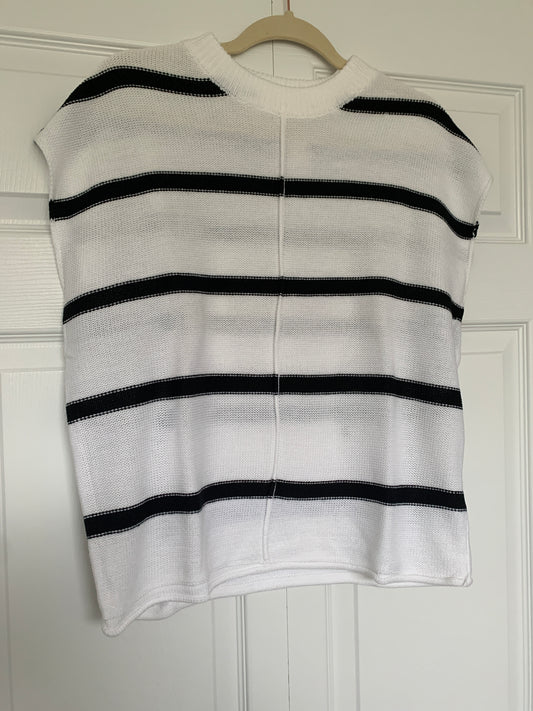 Black & White Striped Short Sleeve Sweater RGK RTS